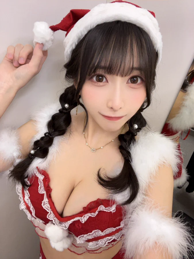 Asian girl Christmas costume