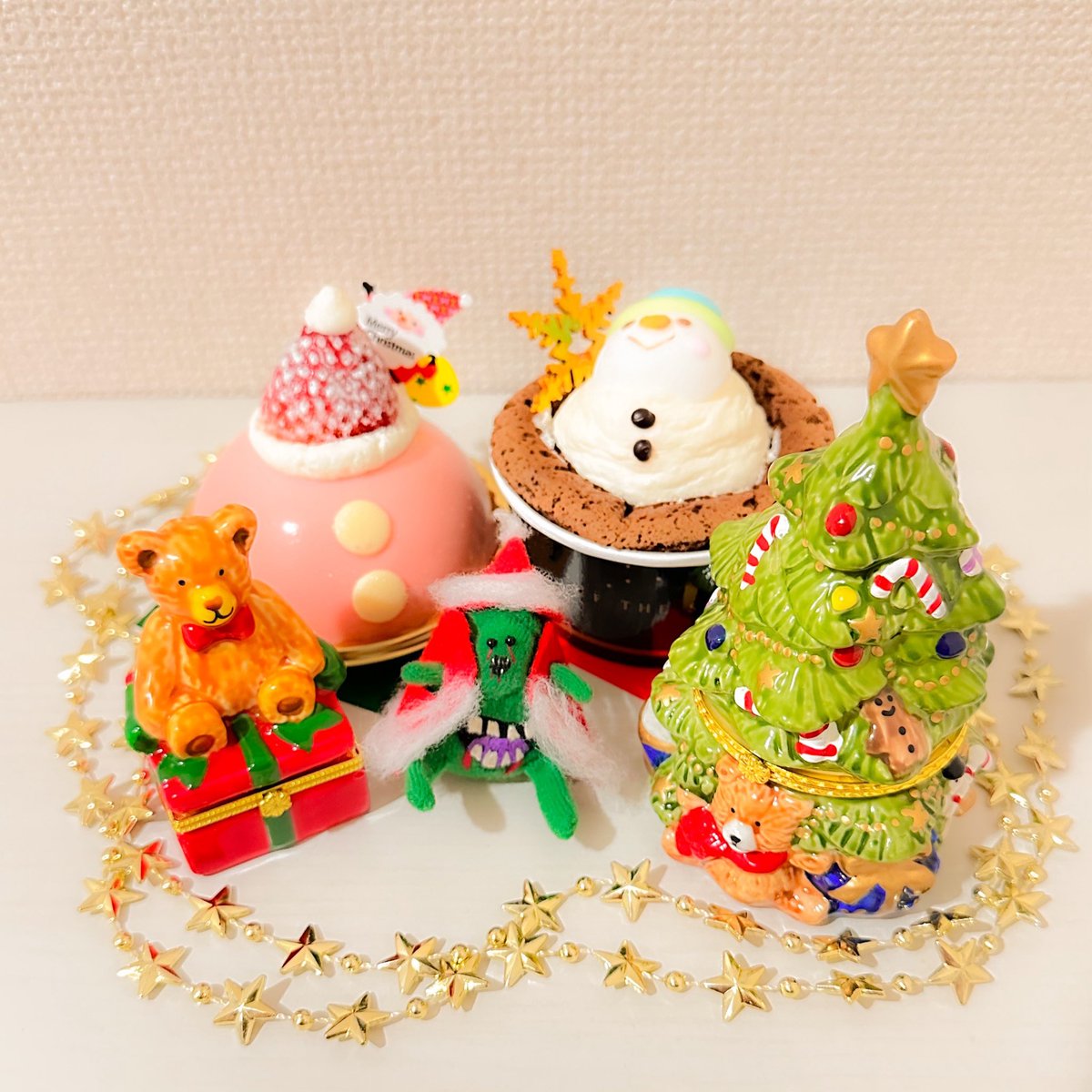 🦌𝙼𝚎𝚛𝚛𝚢 𝚇'𝚖𝚊𝚜 🎄

(還暦みたいなけちずちゃん🎅)