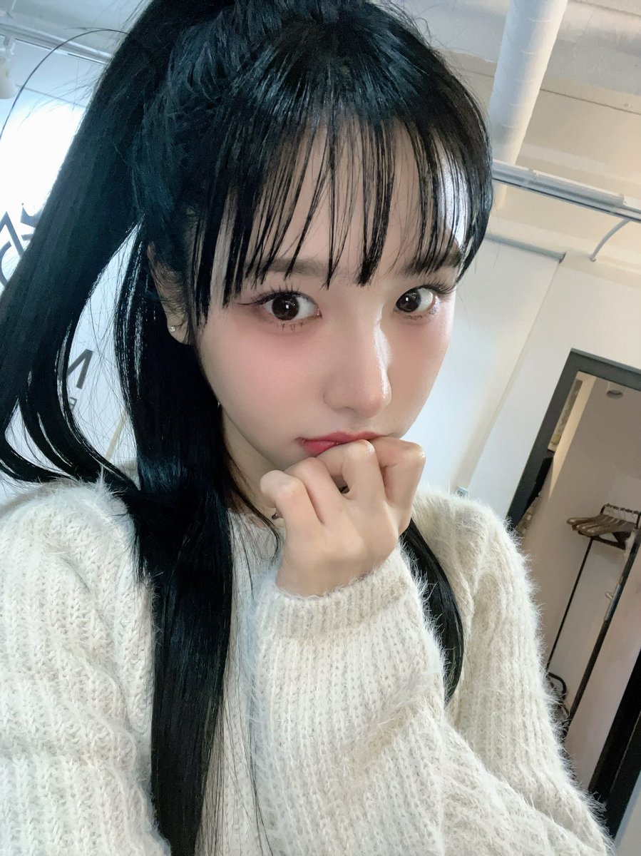 frpinkfantasy's tweet photo. 『 🐦 』‒  231225

Update du 231212

➵ 🐣 : Je préfère le mois de décembre 🩷

 ; A🦊

—————
✿ #PINKFANTASY #핑크판타지 #MOMOKA #모모카 ✿ https://t.co/bw934bwazN
