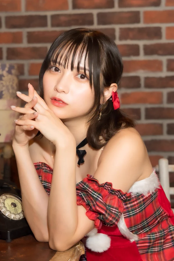 Asian girl Christmas costume