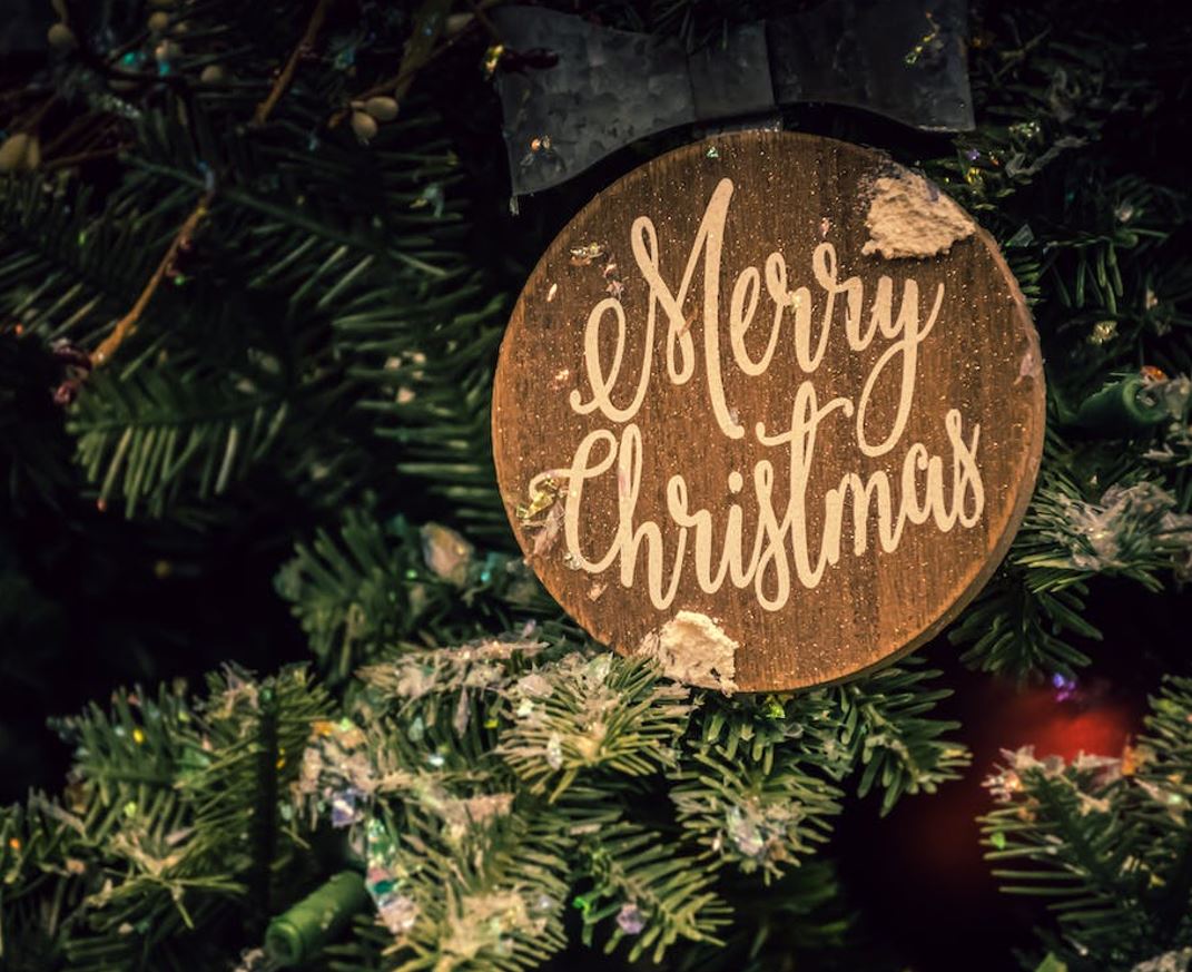webhostpython's tweet image. Wishing you all a Christmas filled with love, joy, and laughter!
Here's to the joy of giving, the warmth of family, and the sweetness of cherished moments.
Merry Christmas, everyone! 🎅🤶
#ChristmasJoy #SeasonsGreetings #HappyHolidays