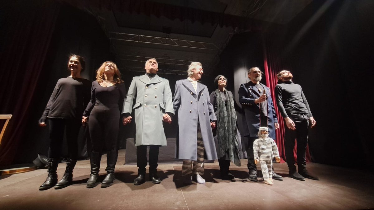 cattivocostume's tweet photo. #BallataPerCappuccia #Cappuccia #DomenicoRea #teatro #cantastorie #musica https://t.co/Cem9oKUj0s