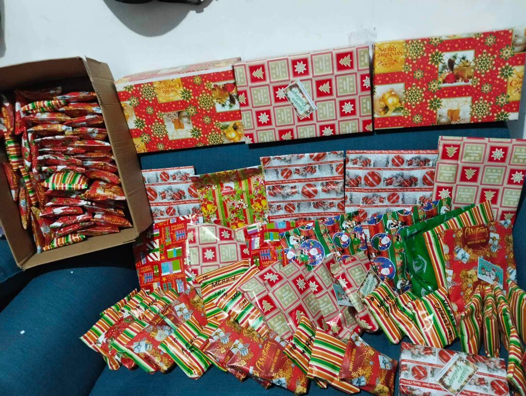 Merry Christmas from all of us at #BBNFT and from our fam to yours. This morning <a href="/cryptoequip/">cryptoequip.eth</a> woke up to a wonderful DM from a holder who took some of the funds that they won this year from holder events and used them to buy Christmas gifts for their communities homeless