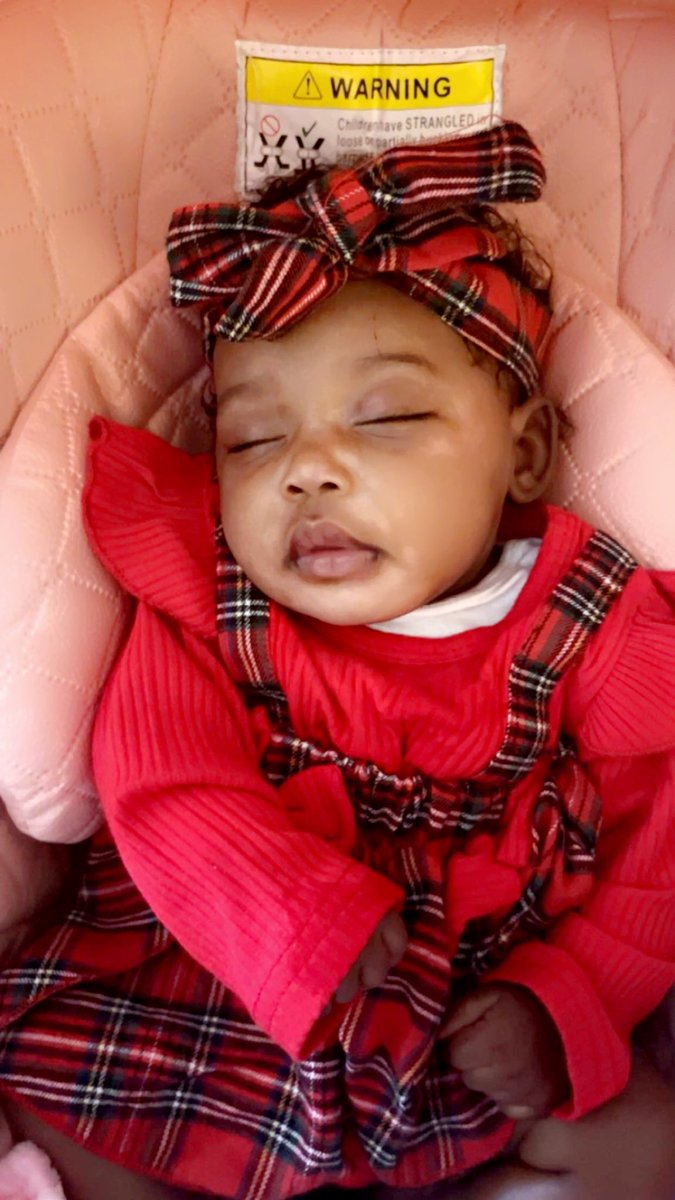 TheQueenTeeTee's tweet photo. No more silent nights, My Christmas present arrived in September 🍼💕#BabyJones❄️ https://t.co/FJ3tRzwrHK
