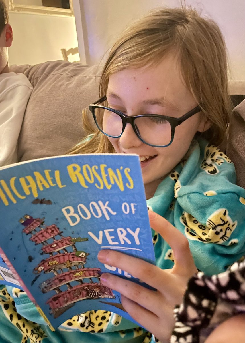 NatsRayner's tweet photo. @MichaelRosenYes Maddie, enjoying her new book 😊 Merry Christmas to you! https://t.co/5e11kv57aW