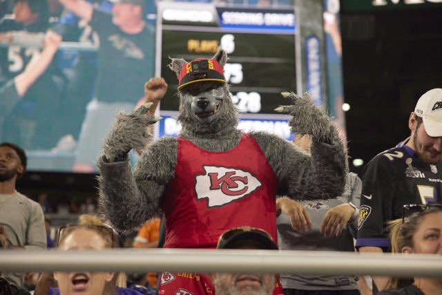 bubbagumpino's tweet photo. The Chiefs haven’t been the same since this man got locked up https://t.co/2WEAKgD1SS