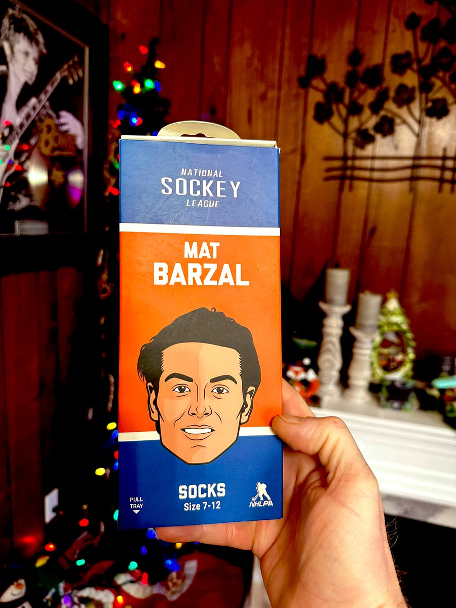DMCHammond's tweet image. Some Islander’s presents 🎁 #MerryChristmas2023 #nyislanders #newyorkislanders