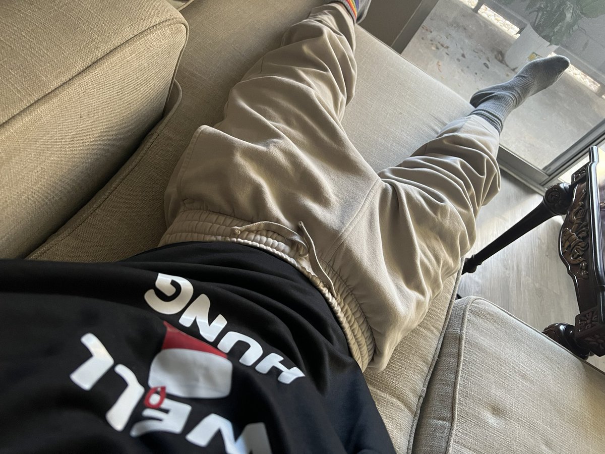 Big10Energy's tweet photo. Me and my 10” Inch 🍆😏 wish y’all happy holidays 🎄🫶🏽😏 https://t.co/Z36AbGPCXD