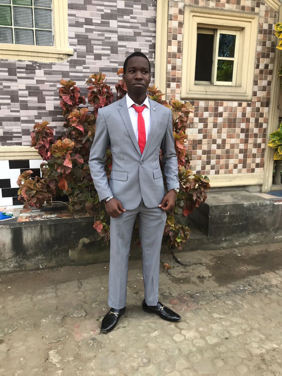 davidprosper002's tweet image. Learn how to be happy with what you have while you pursue all that you want. Happy Christmas Fams 💚🎊🙌

#LifeOfAProgrammer
#HappyChristmas #MerryChristmas
#RedeemedToFlourish