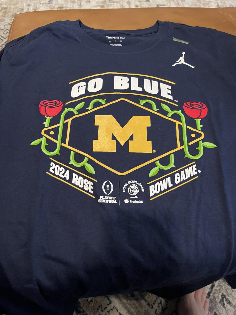 KentWinter's tweet photo. @UMichFootball Go Blue! https://t.co/rAgFkjSZhL