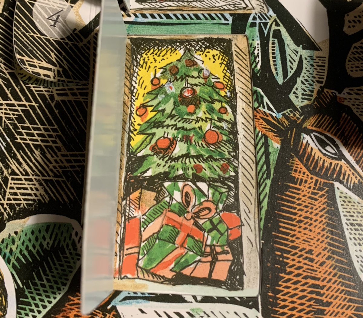 be75121834's tweet photo. December 25th .. Itโs Christmas Day and we opened the last door on our Advent Calendar this morning - and there we could see the familyโs Christmas tree and all their presents! ๐๐๐๐๐
#Advent #AdventCalendar #AngelaHarding #tree ๐ https://t.co/OY8EoQJGTb