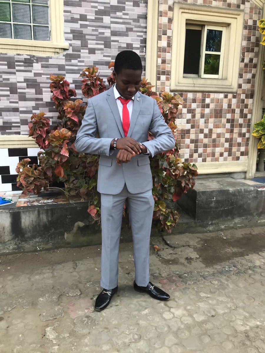 davidprosper002's tweet image. Learn how to be happy with what you have while you pursue all that you want. Happy Christmas Fams 💚🎊🙌

#LifeOfAProgrammer
#HappyChristmas #MerryChristmas
#RedeemedToFlourish