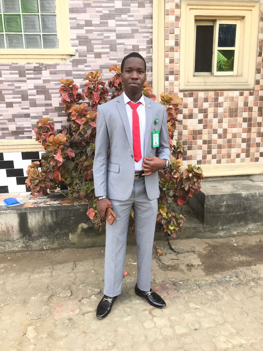 davidprosper002's tweet image. Learn how to be happy with what you have while you pursue all that you want. Happy Christmas Fams 💚🎊🙌

#LifeOfAProgrammer
#HappyChristmas #MerryChristmas
#RedeemedToFlourish