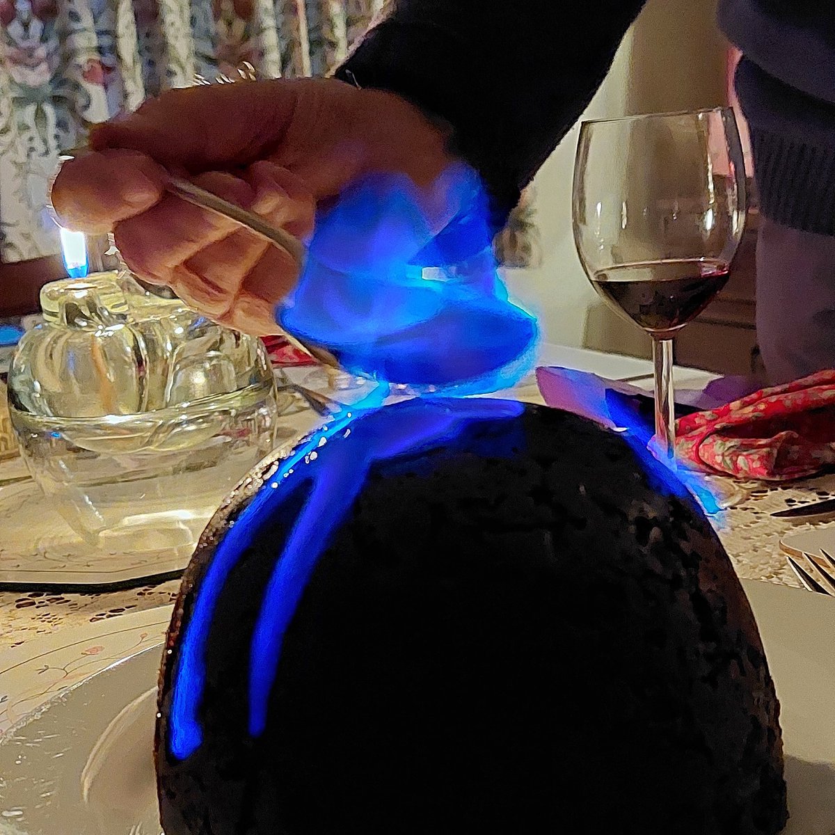 Robert Vaughan tweet media