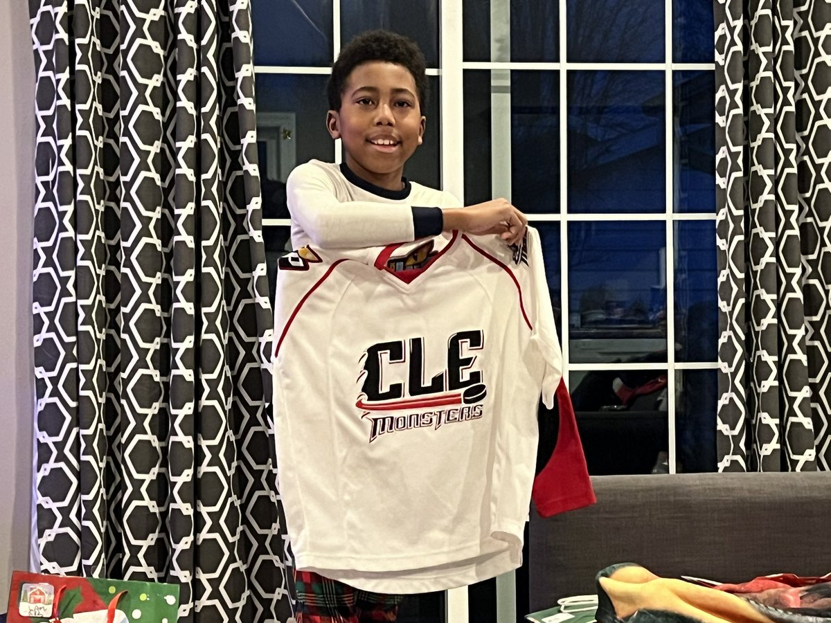 Added a new jersey from one of Jaxton’s favorite #Badgers for Christmas this year - a sweet <a href="/Romanahcan3/">Roman Ahcan</a> <a href="/monstershockey/">Cleveland Monsters</a> sweater. 🙌 <a href="/BadgerMHockey/">Wisconsin Hockey</a>