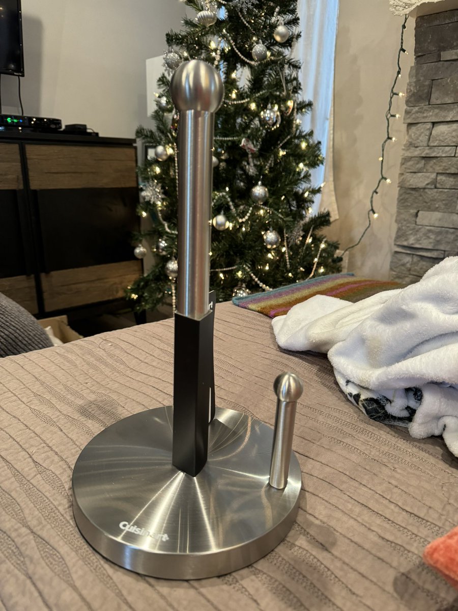 malessandro75's tweet photo. I sure hope this is a paper towel holder otherwise I need to have a talk with the wife. https://t.co/Cx2dBmodfY