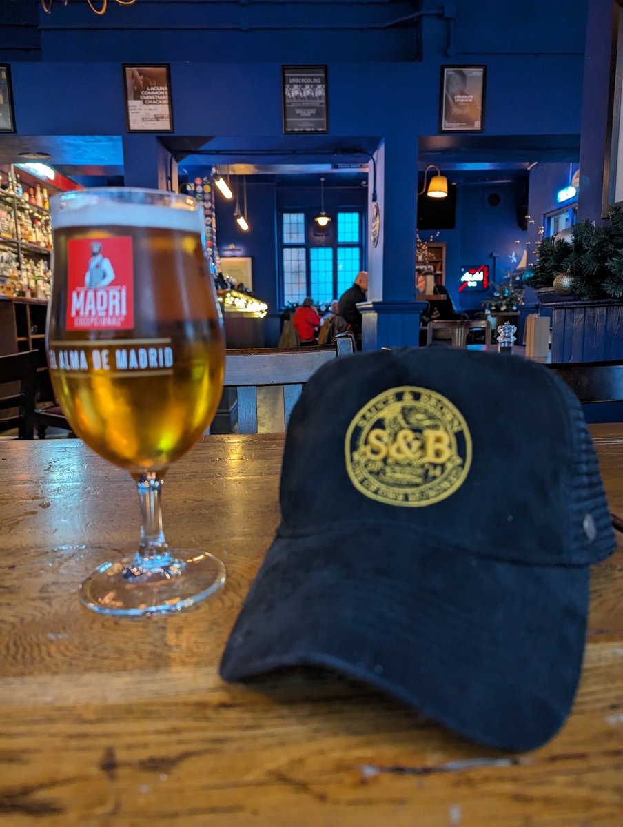 Xmas day in the place that Radiohead,Supergrass and Ride made their name.  The Jericho Tavern getting back to what it was... .oh and a <a href="/SauceandBrown/">Sauce & Brown</a> cap. #keepitindie #music #sauceandbrown #bewell