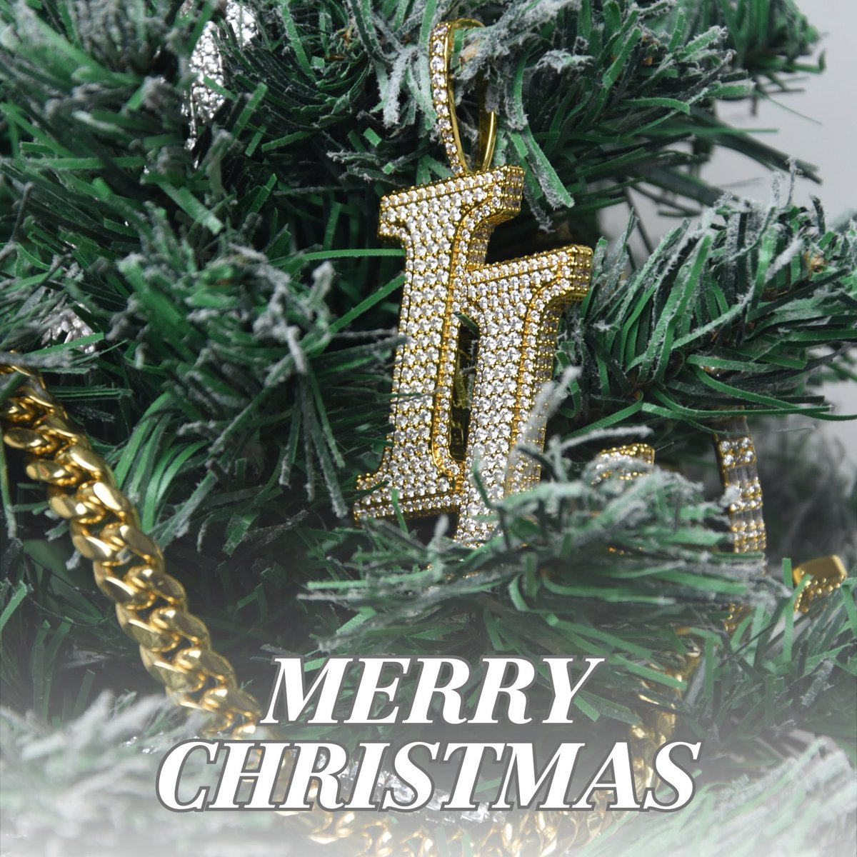 IcedLondon's tweet photo. Merry Christmas! 🧊 https://t.co/DpzcLGpxXv