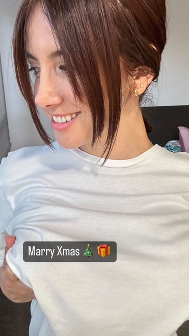 #MarryXmas I love ❤️ my guys 🥰🎁 https://t.co/BUK0vyFR2Y<a href="/tag/marryxmas"class="tags">#MarryXmas</a>