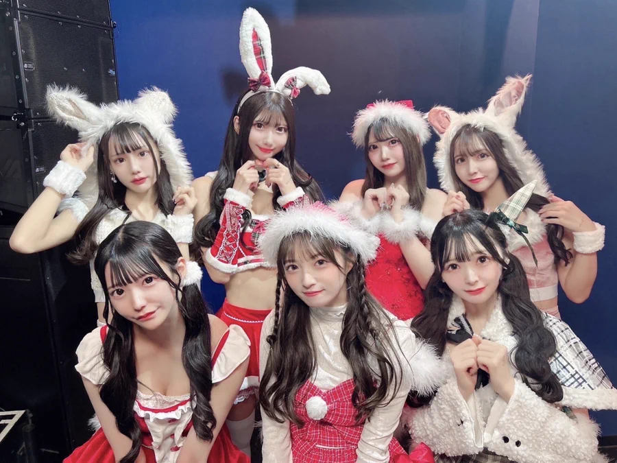 Asian girl Christmas costume