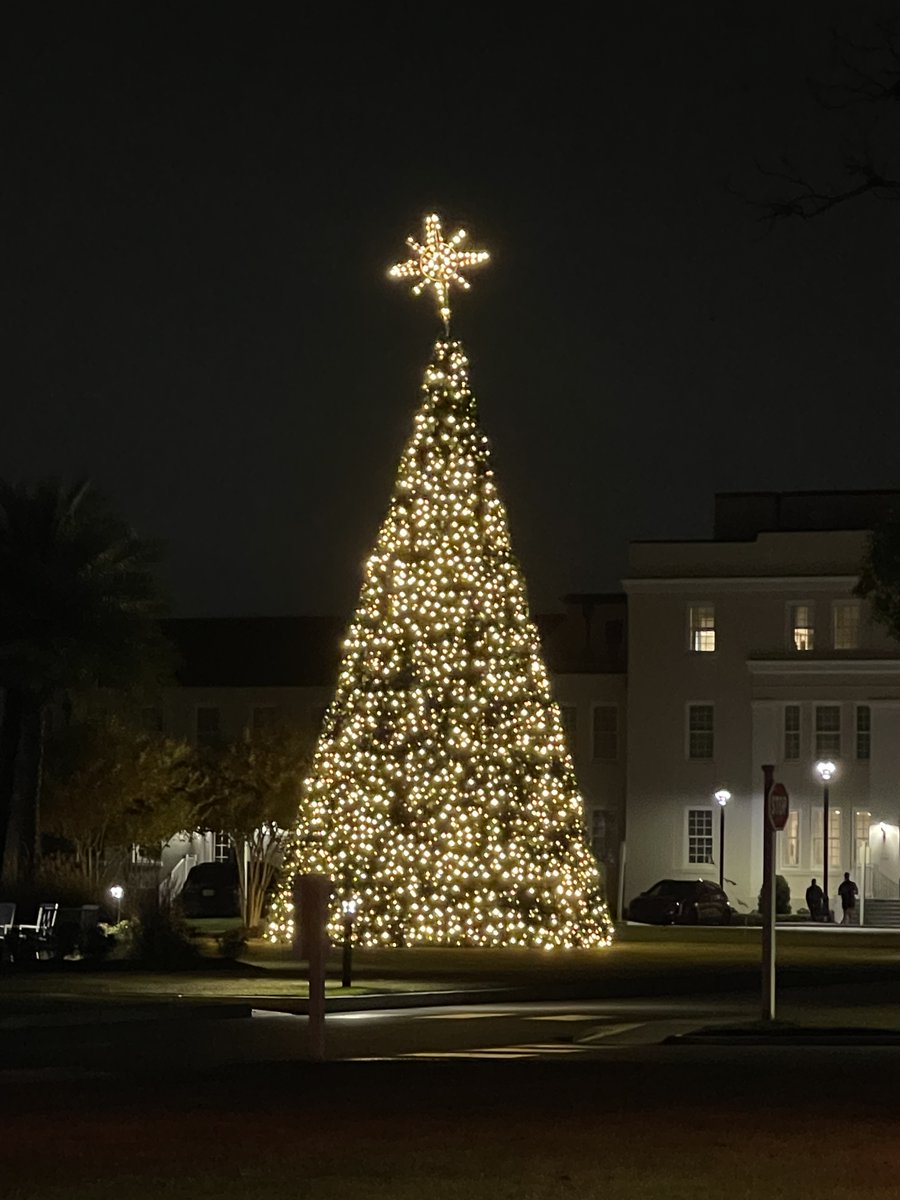 The Mississippi Gulf Coast Business Council wishes you peace and joy this holiday season. Merry Christmas to all and cheers to a prosperous 2024!