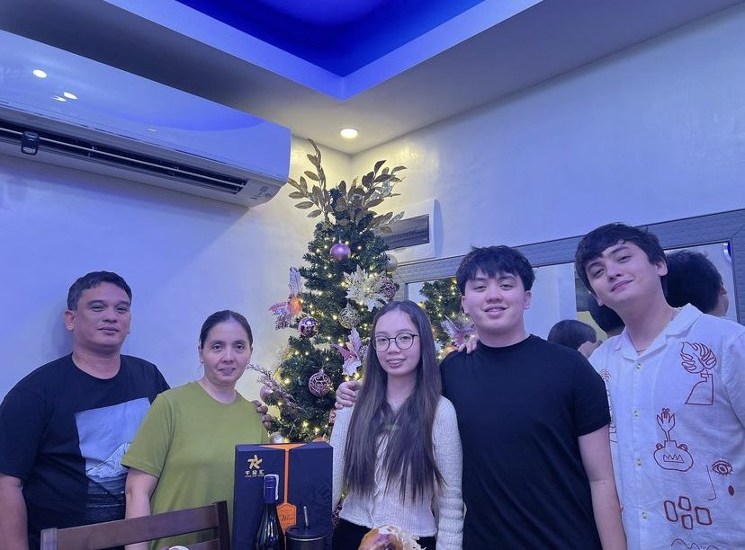notjasminehelen's tweet photo. BEST IN TIME MANAGEMENT GOES TO SETH FEDELIN! 🤭💗

#FranSeth https://t.co/0gzmcBV5v6