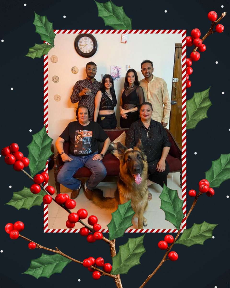 kayceetara's tweet photo. Merry Christmas!

From my family to yours, wishing you peace and happiness.

God bless and have a wonderful time with your family and loved ones! https://t.co/Ex70052pYw