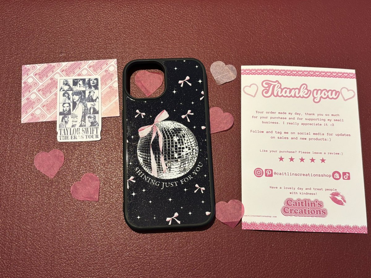 absolutely lovely, thank you <a href="/caitlinsjewls/">Caitlin’s creations shop</a>