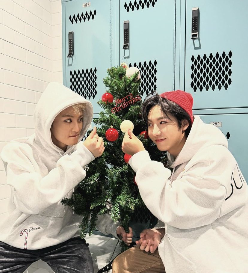 rest (@oncyourmarc) on Twitter photo 