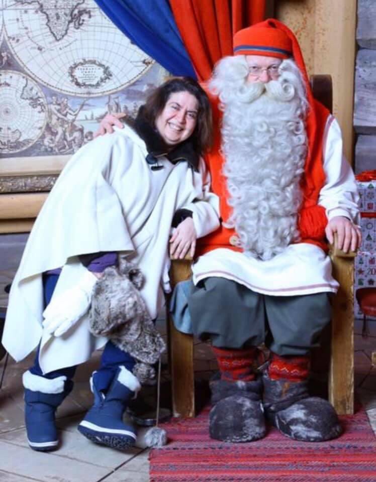 (A must) Brilliant to meet “the REAL Santa” a few years back @OurLapland when w/ @LaplandChamber! May we all have a truly blessed & special Christmas; & may the new year bring us all marvellous things, & bring the world much needed care & compassion. #Christmas #Christmas2023