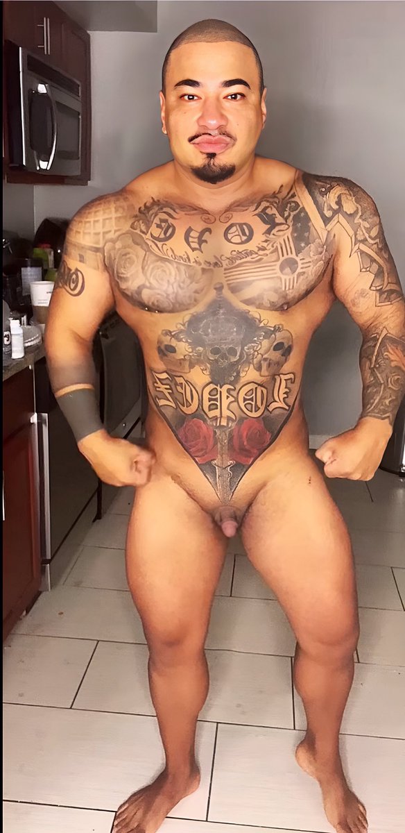Locked_Thug's tweet photo. In 2024 we are embracing small dick, BIG ASS cum dump energy porn star edition…. Not going to lie, I’m horned up right now, so I post my small dick pic, haha…  I get off knowing you seeing it, I’m weird… lol https://t.co/VXxavDqUH8