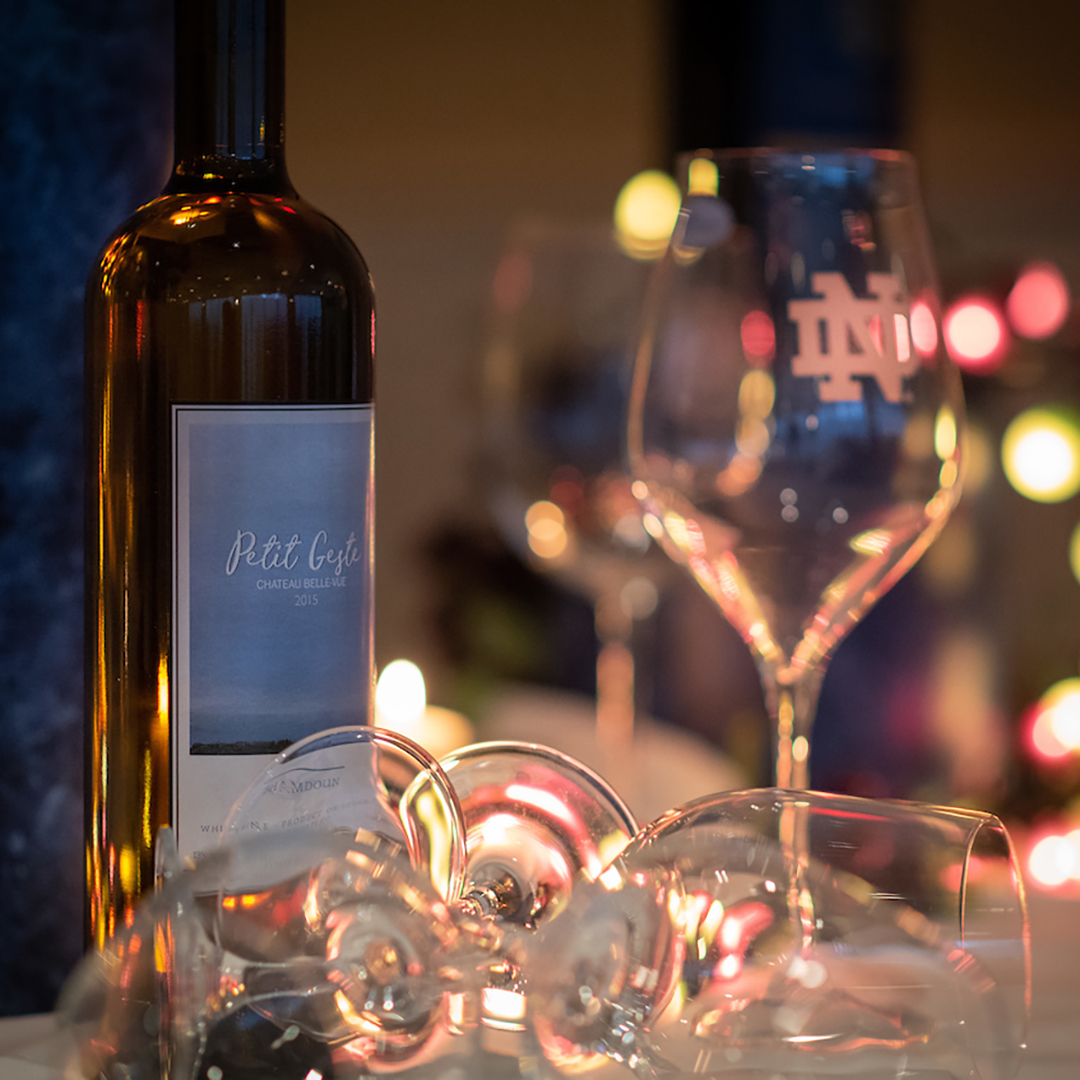 NDwines's tweet photo. We wish you a very WINE-derful Christmas! https://t.co/e3JmRPJPcA