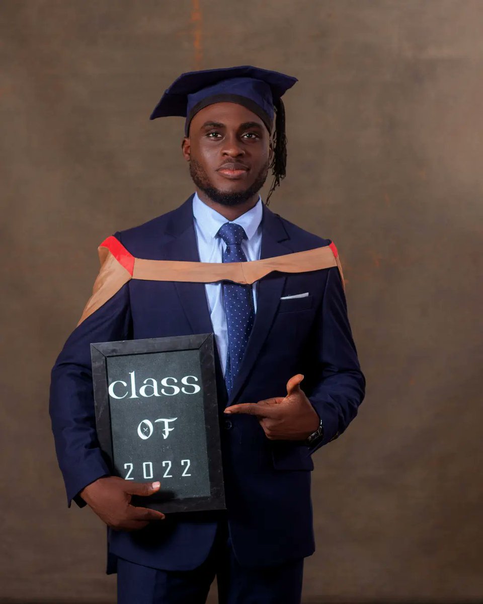 Emmaade_'s tweet photo. Happy convocation lafe ๐
@tlaf_27
47th Convocation at Obafemi Awolowo University
#convocationday #oauconvocation #convocation #explore #explorepage #recent #grad #graduation #graduationday #firstclass https://t.co/JgnUDE9KxB