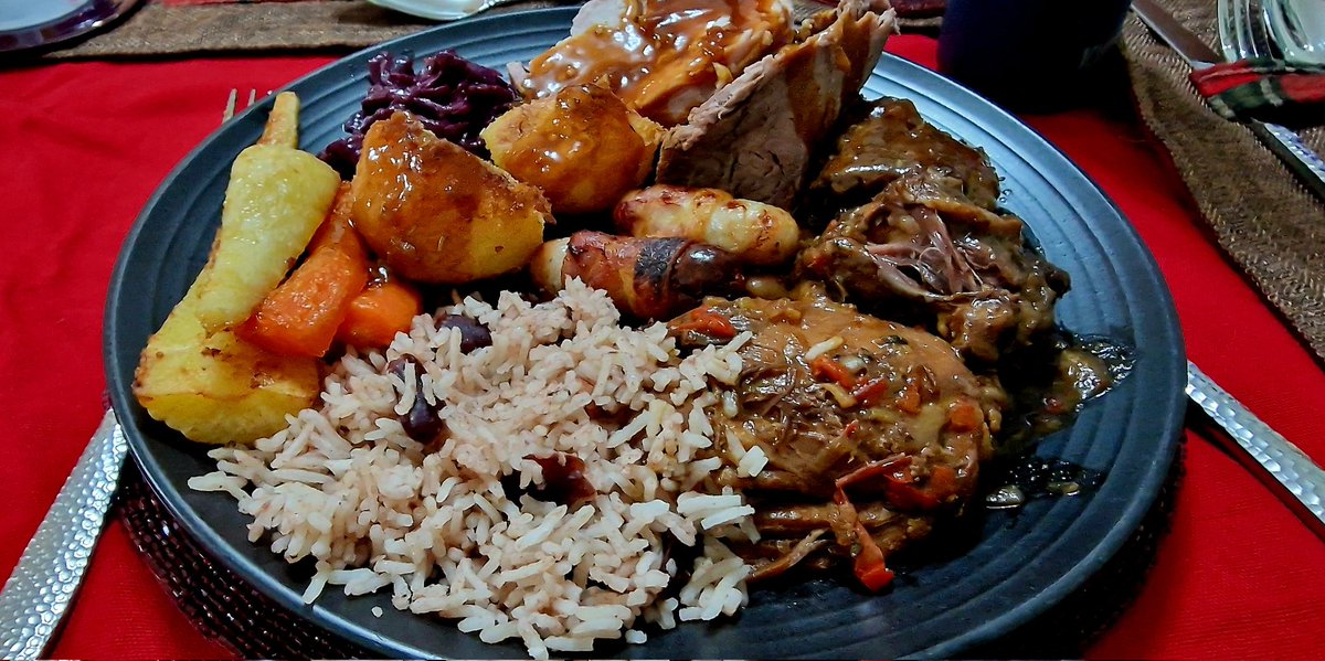 #ChristmasDinner 😋🥰
A plate of true happiness! 😍