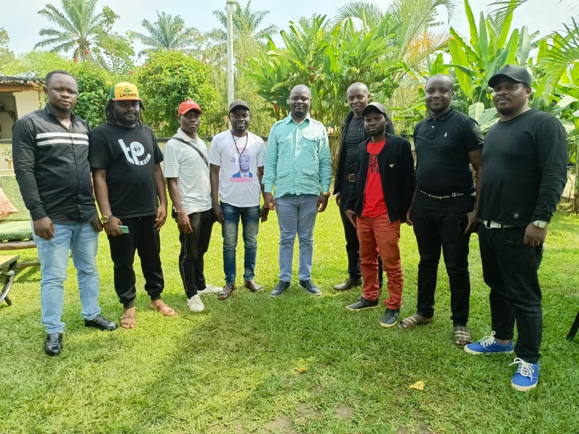 BobelabiR's tweet image. Le 1er des KAMERHISTES le #Pdt a.i #UNC #SG  @BillyKambale1 5💥 Bientôt à Kin,Après Avoir Abattu un Travail Ardu au Côté de Son Père le #MWALIMU @VitalKamerhe1 Pour le Cpte du #PR06 @fatshi13, Mais Aussi à #LUBERO où il a été Élu avec Majorité Écrasante. Bozongi Bolamu Mokonzi.