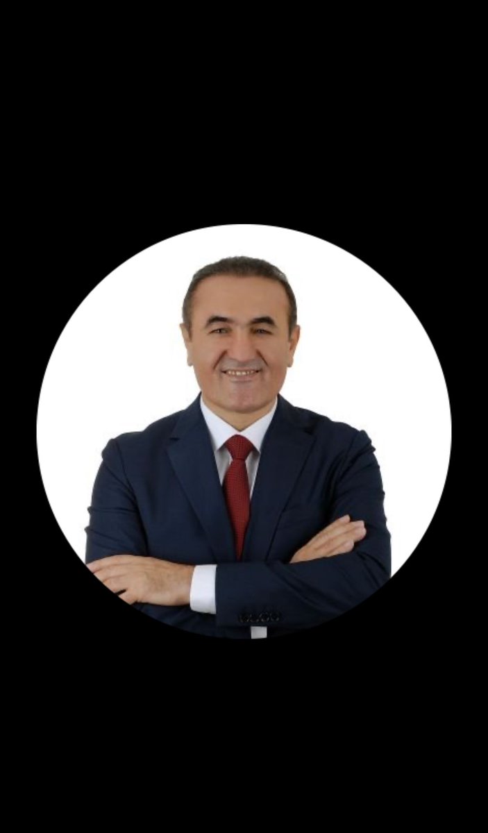 34toprakd34's tweet photo. Beylikdüzü’nde sen gittin gideli Ak parti belini bir daha doğrulmadı 
Dolaysıyla chp bir daha burayı bırakmaz 
Ak partı alırsa ancak sizinle alır @vehbiorakci https://t.co/LsF5YXmnix