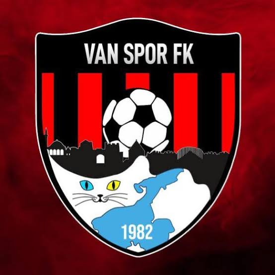 Zayıf rakibini zayıflata zayıflata yenen #vanspor u tebrik ediyorum. Hele maçtan sonra sevinçleri dünyalara bedeldi. Teşekkürler #Vanspor 
#Amedspor