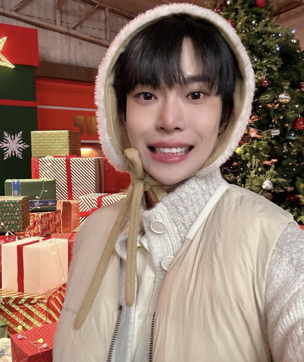 SHINeeIsTheWay's tweet photo. This will push me through the remaining 4 hours of my shift for sure. My Xmas bunny 🐰🥹. #PerfectBiasIsPerfect https://t.co/vqpYCUWbCI