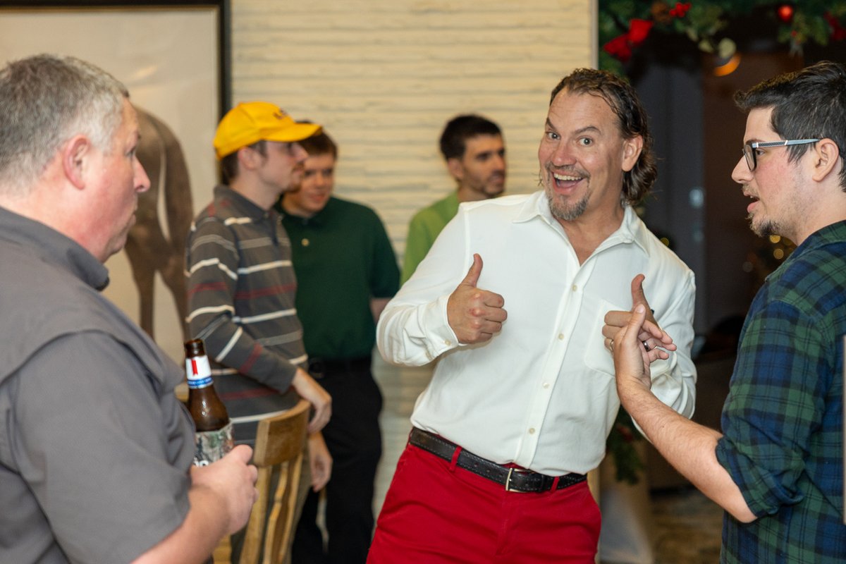 envoc's tweet photo. Unwrapping holiday cheer ENVOC-style! From a feast dinner to in-office shenanigans with games, prizes, and a Secret Santa – we've dialed up the festive fun. Wishing everyone a holiday that's merry and bright from our family to yours! 

#Envoc https://t.co/8RRaLFKuUh