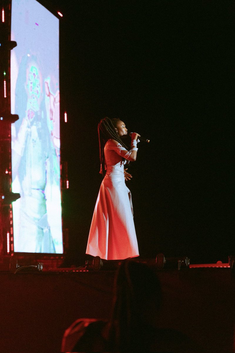 stampedandspun's tweet photo. .@sheisKOLD dripping in Elegance at #NATIVELAND2023 ππΎ π https://t.co/kVSDGgSF73