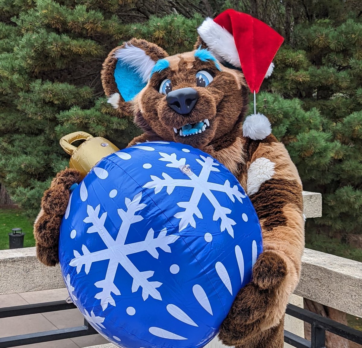 Merry Christmas to you all! May the day bring you happy memories that fill your hearts with joy! Big hugs to each of you!