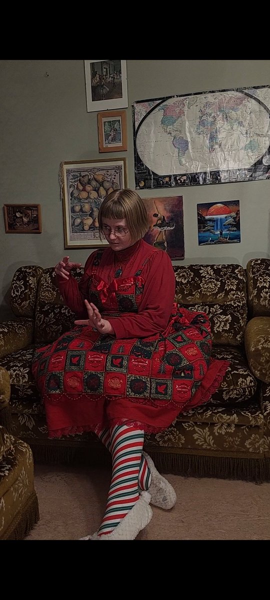 TheWakingHat's tweet photo. I am not the beat at modelling, but this is the finished Christmas's dress! ☺️🎄 #jfashion #lolitafashion #christmascoord https://t.co/d55cM2hpsp