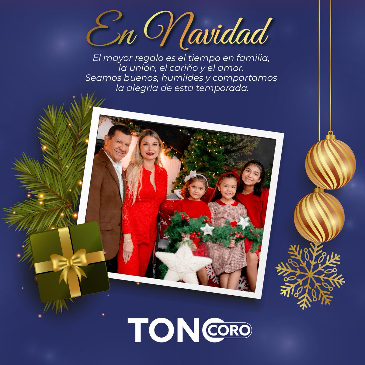 TonoCoro's tweet photo. 🎄✨ En esta Navidad, agradecemos por elregalo más preciado: la familia. Que el amory la alegría nos acompañen siempre. ¡FelizNavidad en compañía de tus seres queridos! 🤗🎅🎁

#Diciembre
#Navidad
#navidadcontono https://t.co/QXdO1WI0z9