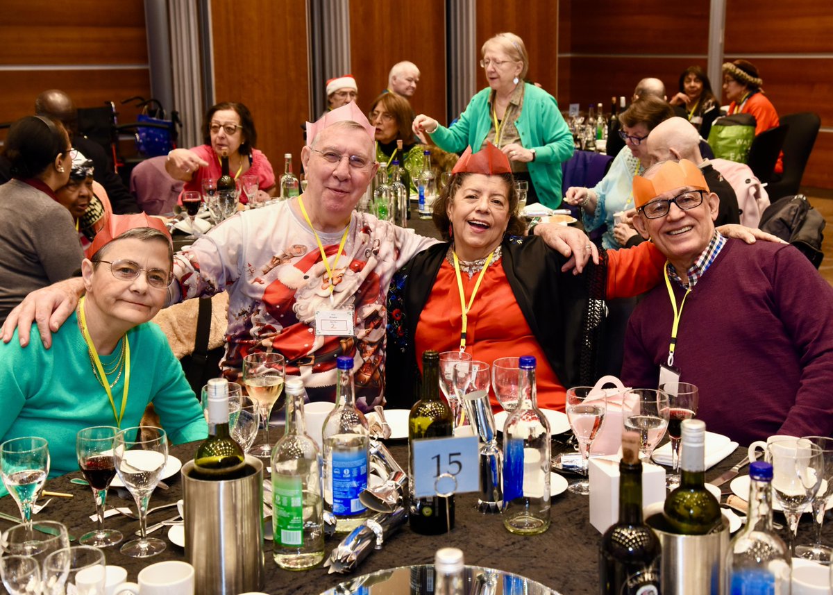 HFGiving's tweet photo. Merry Christmas to all! 🎄 

The Big H&amp;F Christmas Lunch was a huge success and we hope our older neighbours in Hammersmith &amp; Fulham had a wonderful day full of joy and festivities. 

Thank you to all who donated towards making this day so special. https://t.co/QDkT0s3YaS