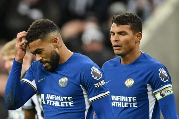 GathigiT's tweet photo. This guys are really trying hard but on the other side injuries are prompt to #Recee that's very sad 😭. The man with experience have it all and he is trying his best but for now he has a lot of miss pass 😭.. next time try harder my guys 💪 @Dreignz254 @Mtu_zela @CFC_Felixjr https://t.co/xDsmkmWDfG