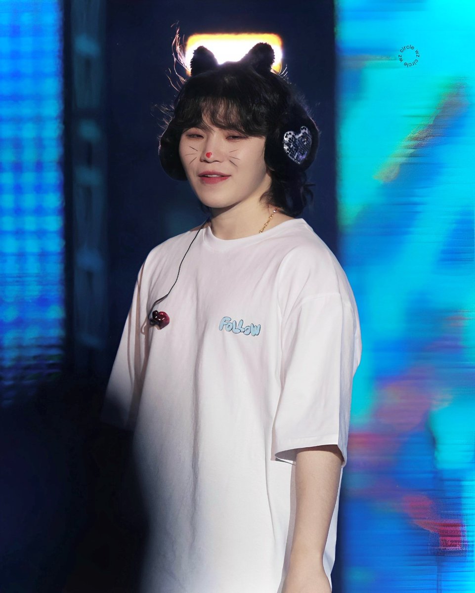 231224 FOLLOW 방콕

우냥냥 세상 귀여ㅠㅠ🥹

#seventeen #세븐틴 #woozi #우지 #ウジ