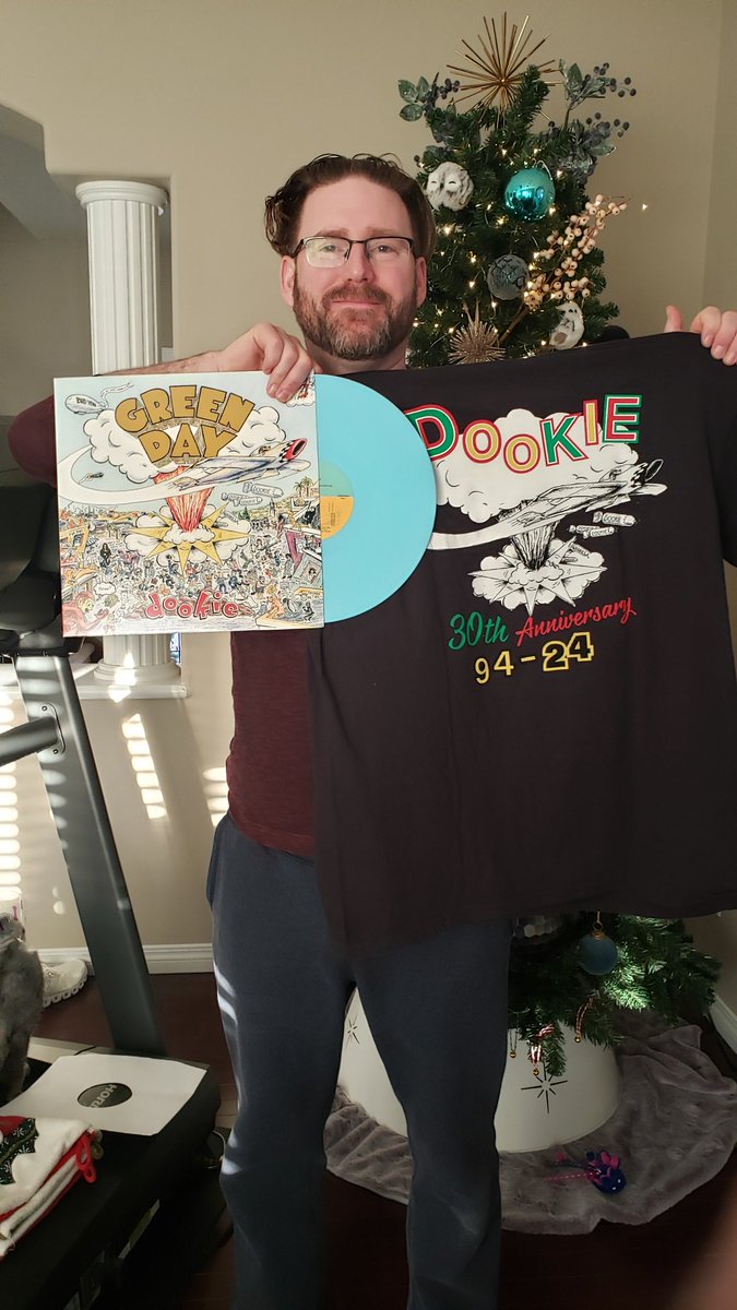 NewfieMonkey tweet media