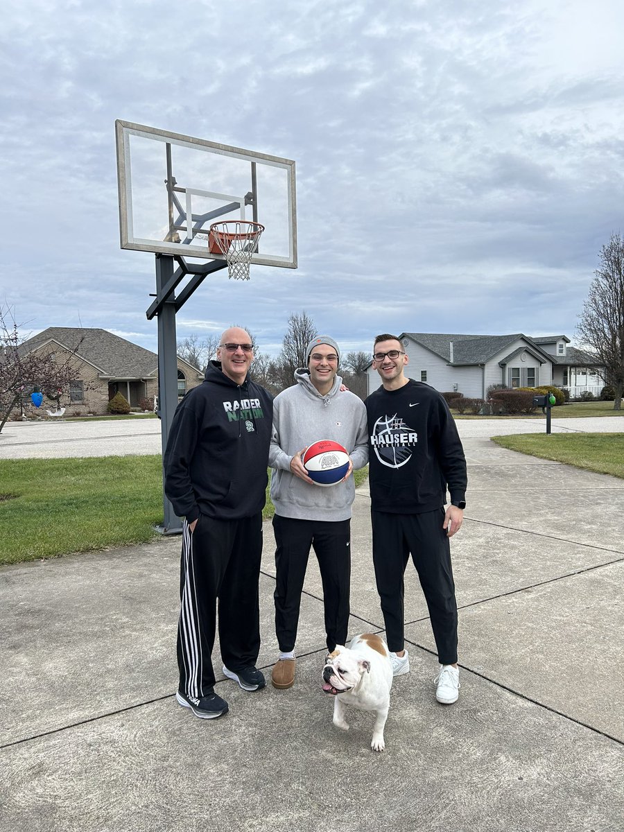 RobMoorhead01's tweet photo. Brad wins the CM1 Award for going 2/2 on Christmas morning!  Trent and I made our two in a row,  but took a few attempts! Always enjoy honoring the memory of The Ol’ Coach on Christmas morning. Merry Christmas! @BradMoorhead @trent_moorhead https://t.co/sxy1BRvfXp