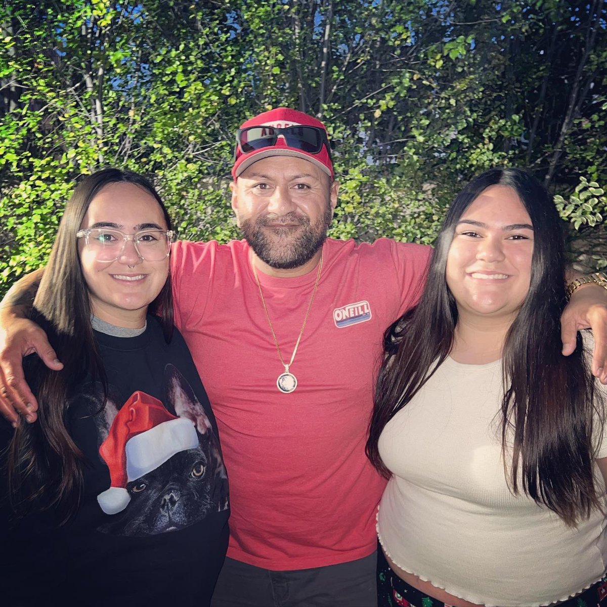 kingmao55's tweet photo. Merry Christmas!!! #TEAMMAO 🇼🇸 🇺🇸 https://t.co/SkMbGaoFdS
