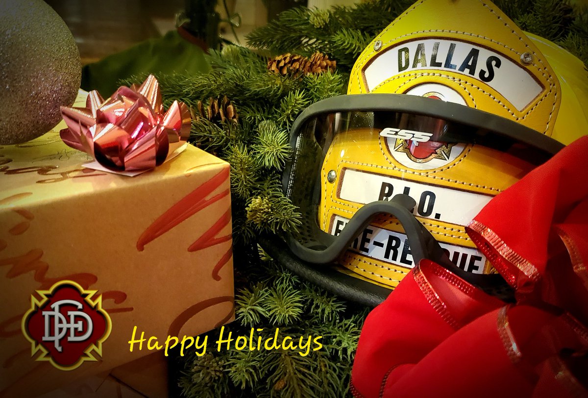 From the men and women of @DallasFireRes_q, #MerryChristmas and #HappyHolidays! #BeSafe @DFFA58 @DHFA_Bomberos @Box4Firebuffs @DallasFDRecruit @CityOfDallas